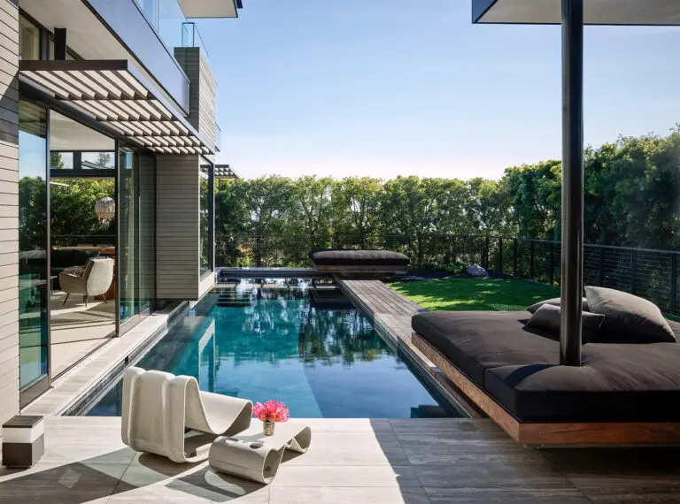 Poolside Terrace